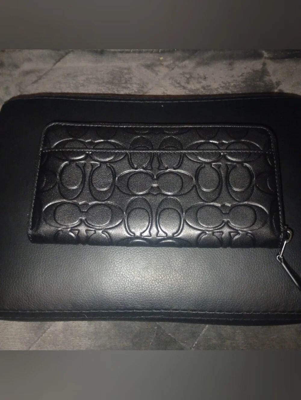 NWOT Coach Accordian Wallet in Signature Leather